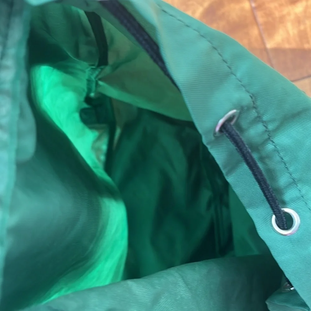 Gap green backpack lightweight